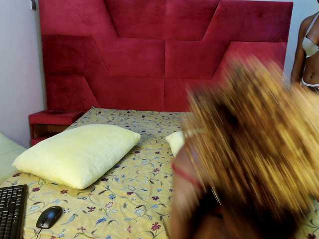 DesiredTease's BongaCams show and profile