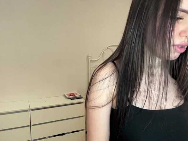 CaronPenniston's BongaCams show and profile