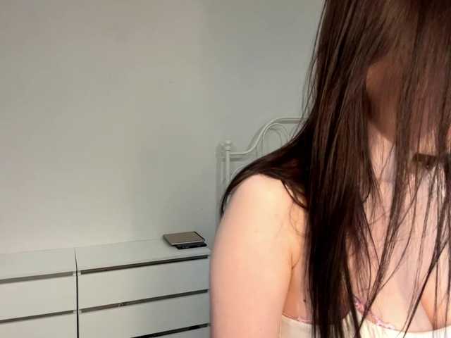 CaronPenniston's BongaCams show and profile