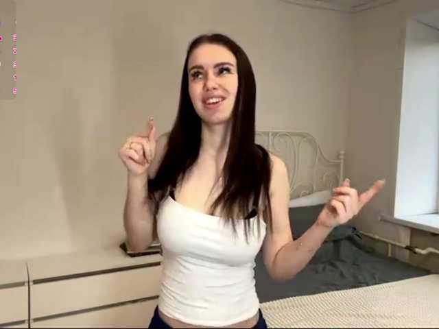 CaronPenniston's BongaCams show and profile