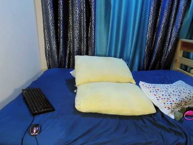 EbonyDesire from BongaCams is Freechat