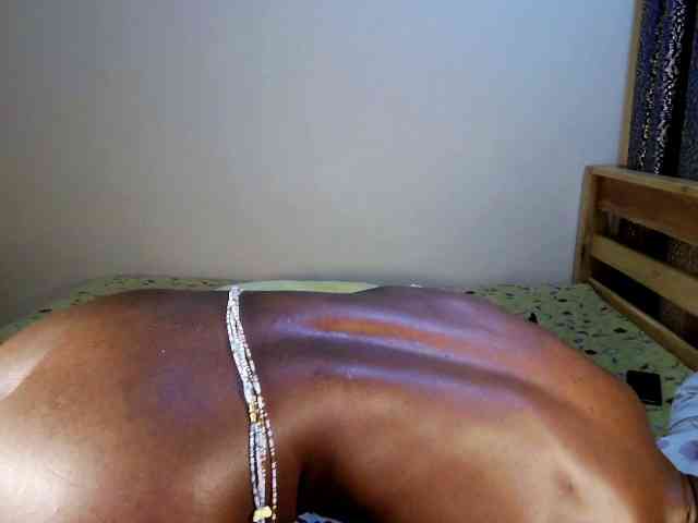 EbonyDesire Live Webcam on BongaCams