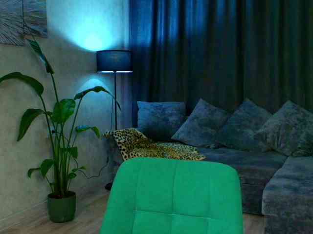 Shanita-moon Shanita-moon