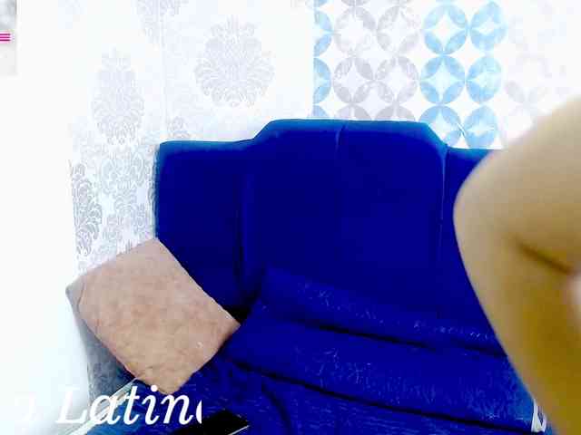 LatinaAngel webcam