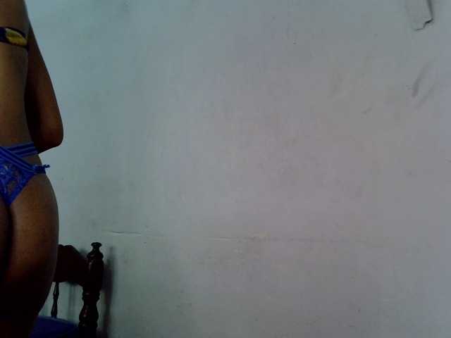 SpicyMackenzie1's BongaCams show and profile