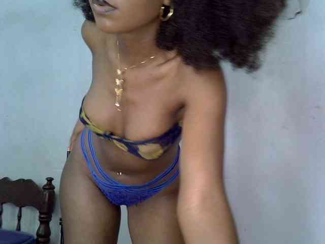 SpicyMackenzie1 webcam