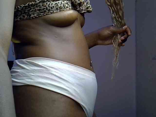 SpicyMackenzie1 webcam