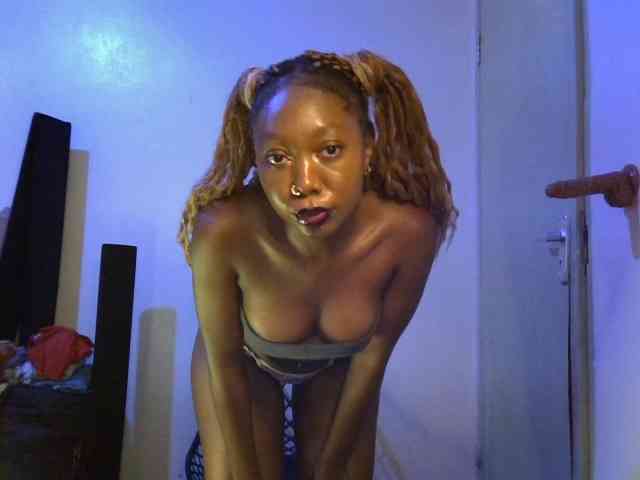 SpicyMackenzie1 SpicyMackenzie1