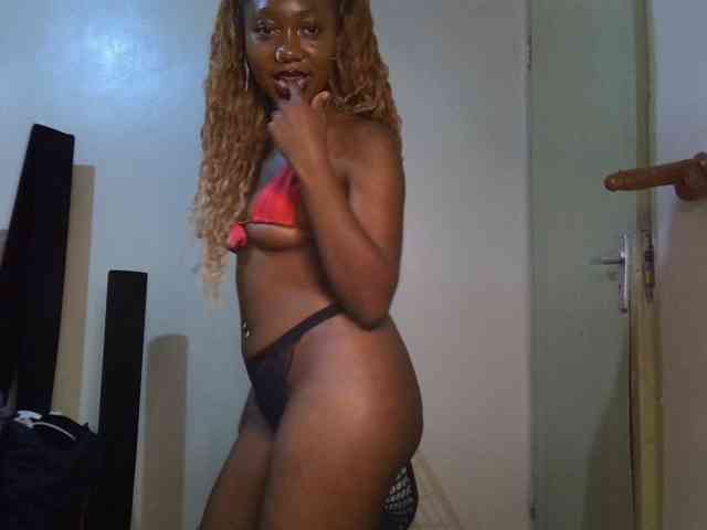 SpicyMackenzie1 SpicyMackenzie1