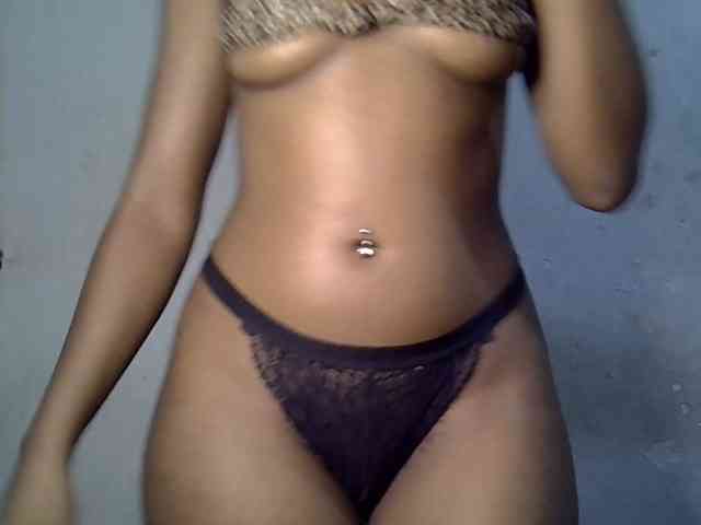 SpicyMackenzie1 webcam