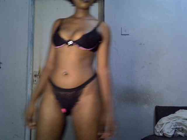 SpicyMackenzie1 webcam