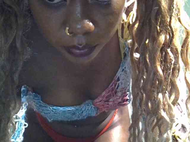 SpicyMackenzie1 webcam