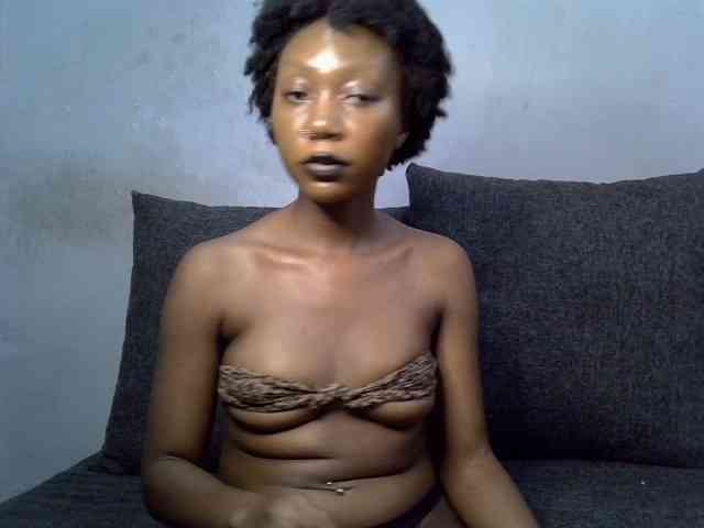 SpicyMackenzie1 webcam