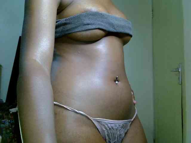 SpicyMackenzie1 webcam