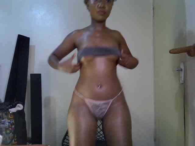 SpicyMackenzie1 webcam