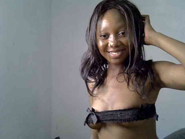 SpicyMackenzie1 webcam