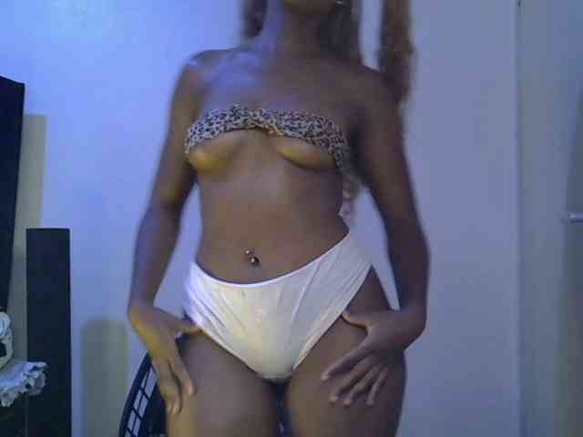 SpicyMackenzie1 webcam