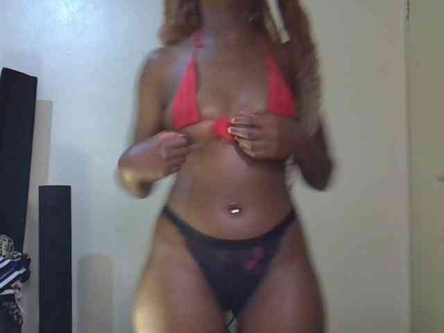 SpicyMackenzie1 webcam