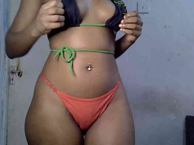 SpicyMackenzie1 webcam