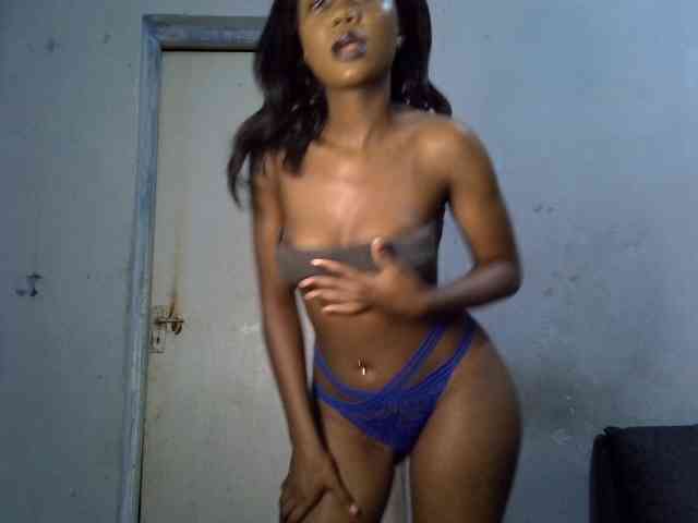 SpicyMackenzie1 webcam