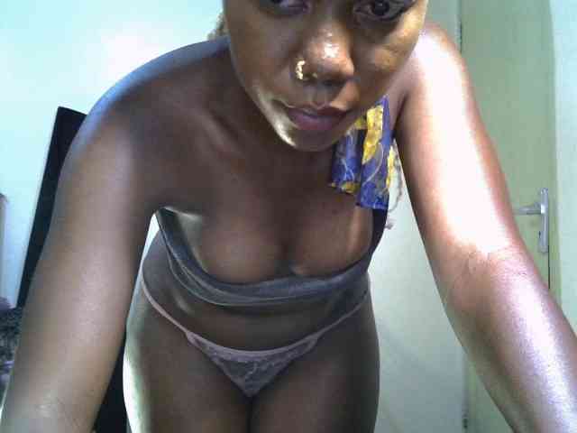 SpicyMackenzie1 webcam