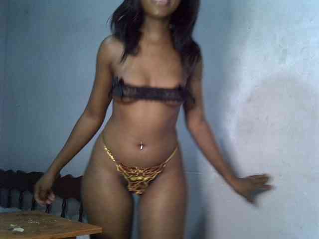 SpicyMackenzie1 webcam