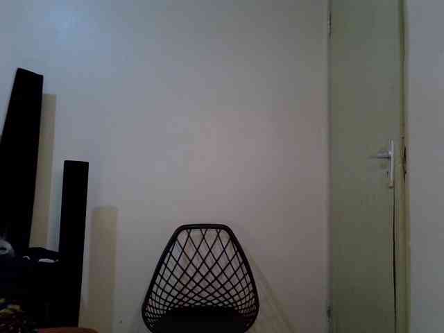 SpicyMackenzie1 webcam