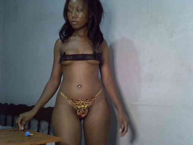 SpicyMackenzie1 webcam