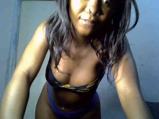 SpicyMackenzie1 webcam