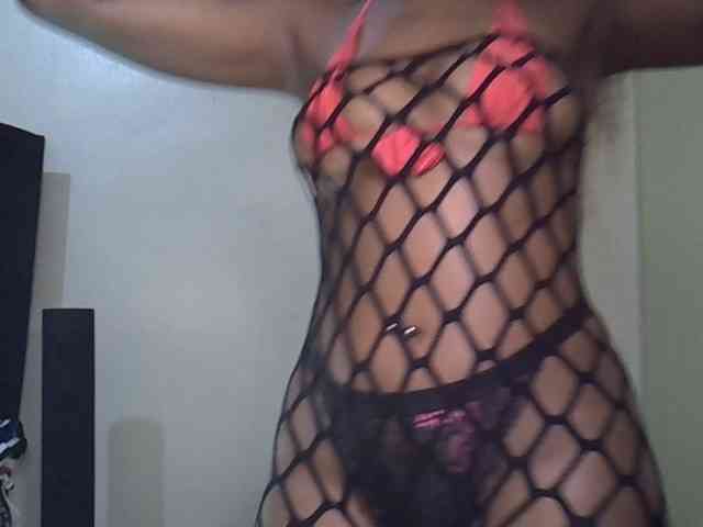 SpicyMackenzie1 webcam