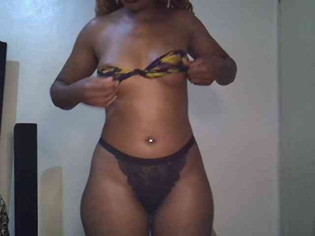 SpicyMackenzie1 webcam