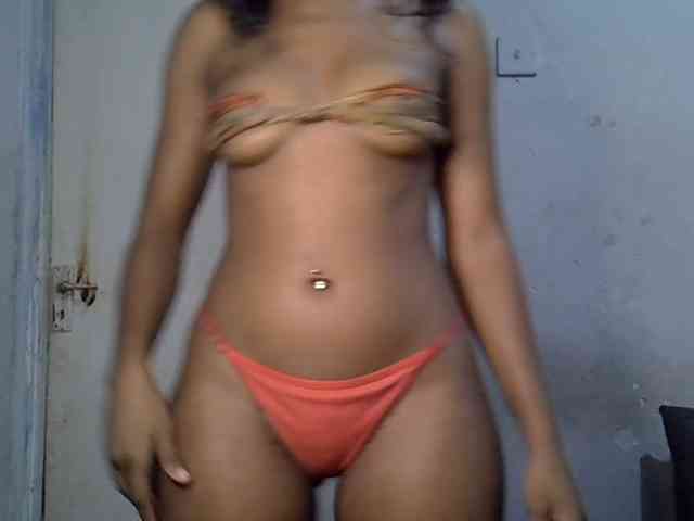 SpicyMackenzie1 webcam