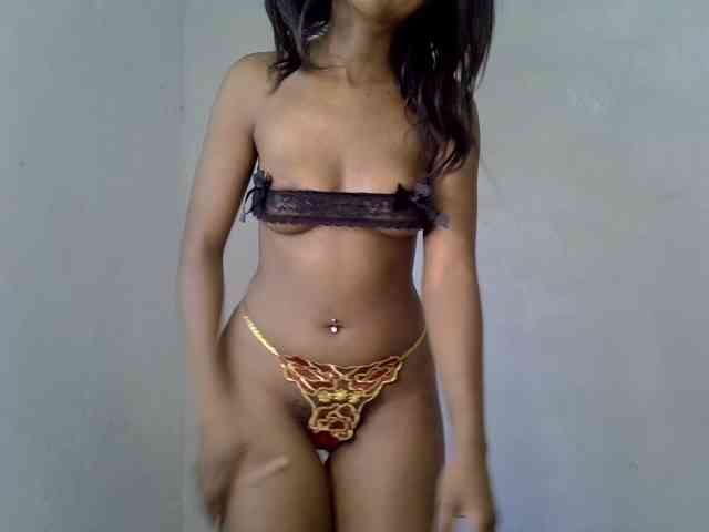 SpicyMackenzie1 webcam