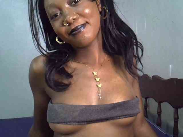 SpicyMackenzie1 webcam