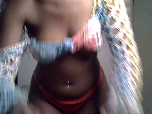 SpicyMackenzie1 webcam