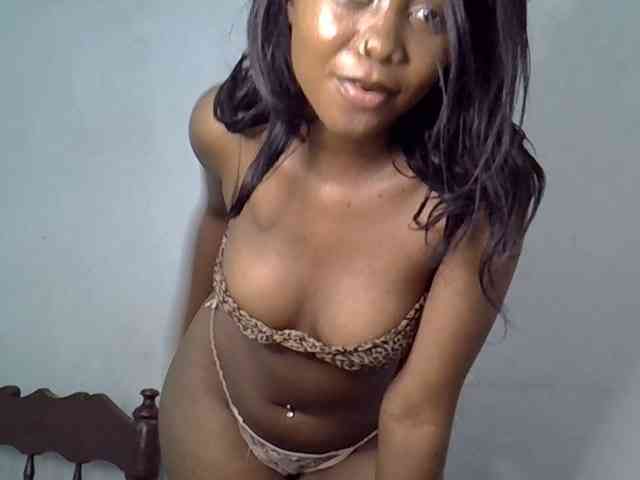 SpicyMackenzie1 webcam