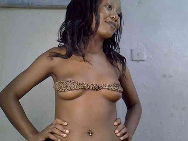 SpicyMackenzie1 webcam