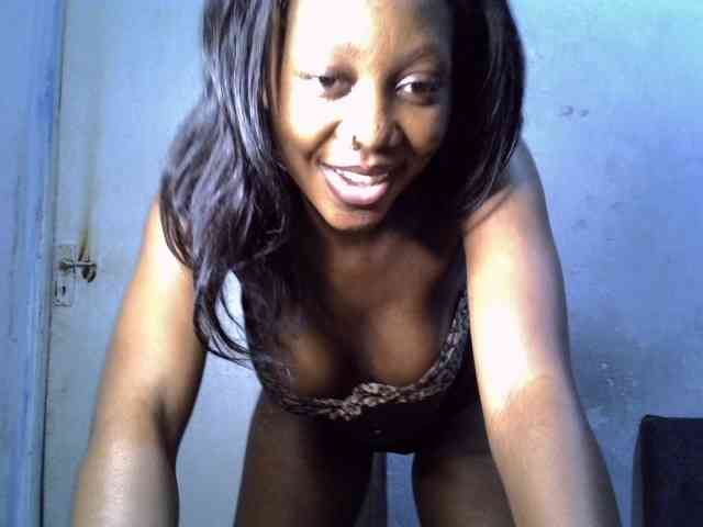 SpicyMackenzie1 webcam