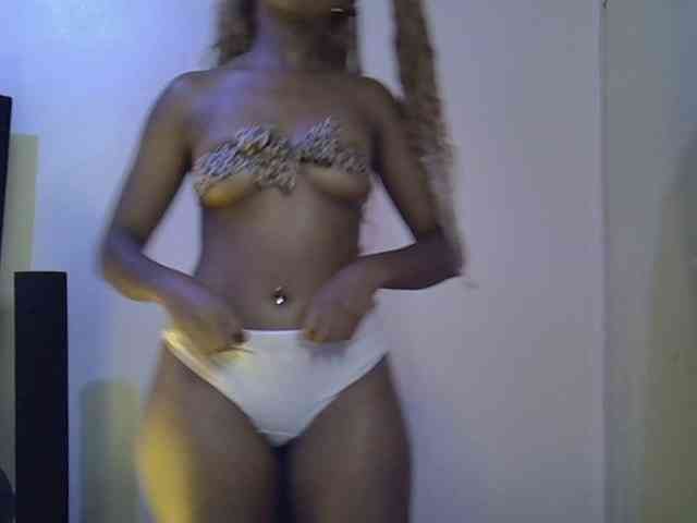 SpicyMackenzie1 webcam