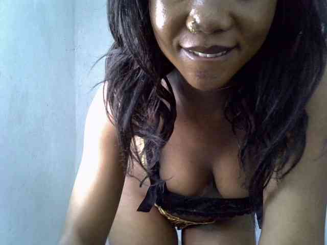 SpicyMackenzie1 webcam