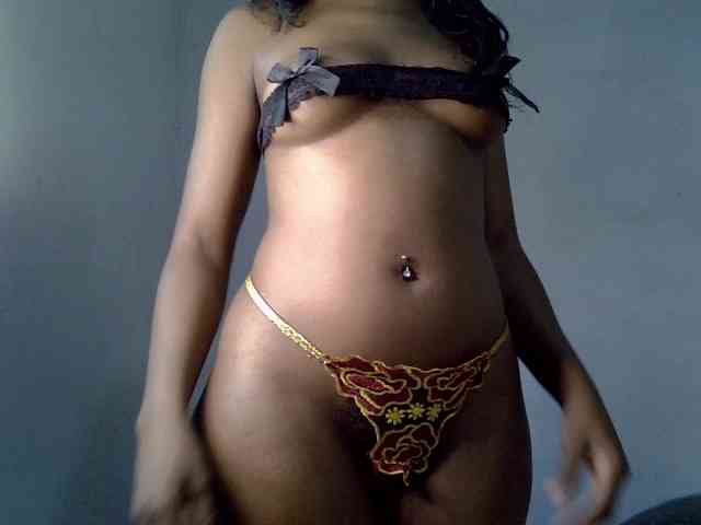 SpicyMackenzie1 webcam