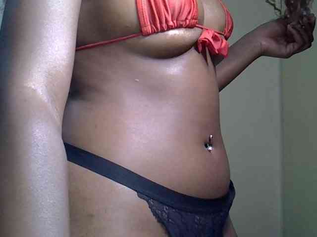 SpicyMackenzie1 webcam