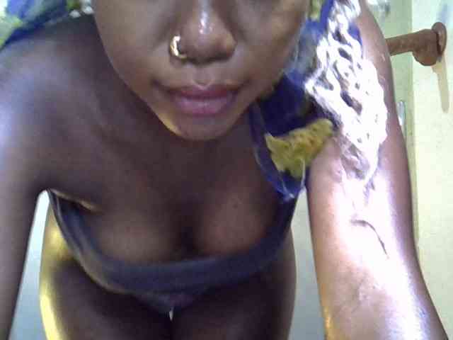 SpicyMackenzie1 webcam