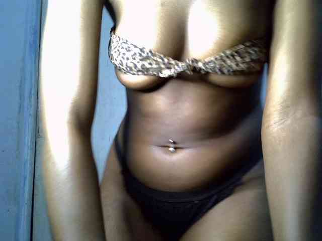 SpicyMackenzie1 webcam