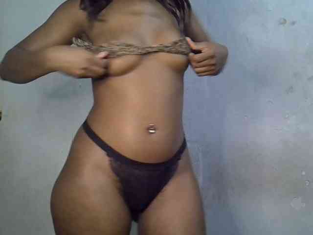 SpicyMackenzie1 webcam