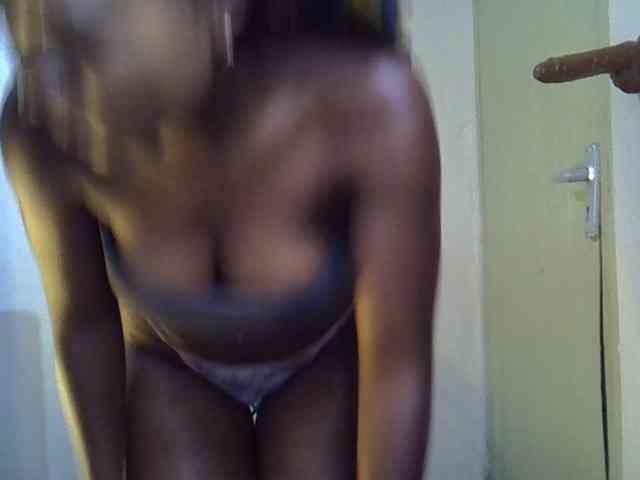 SpicyMackenzie1 webcam