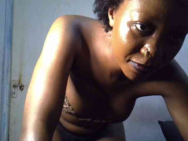 SpicyMackenzie1 webcam