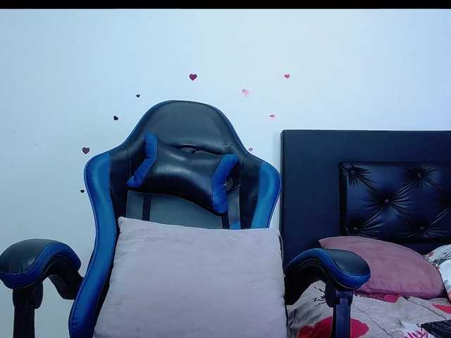 Angela-Depp's BongaCams show and profile