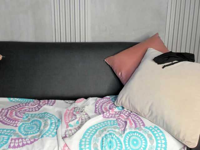 Bella-Bloom video chat preview