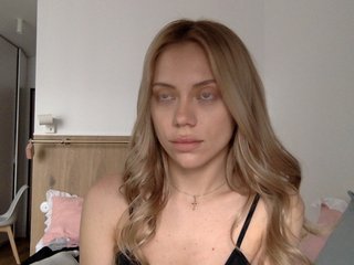 krazyBitch Porn Show